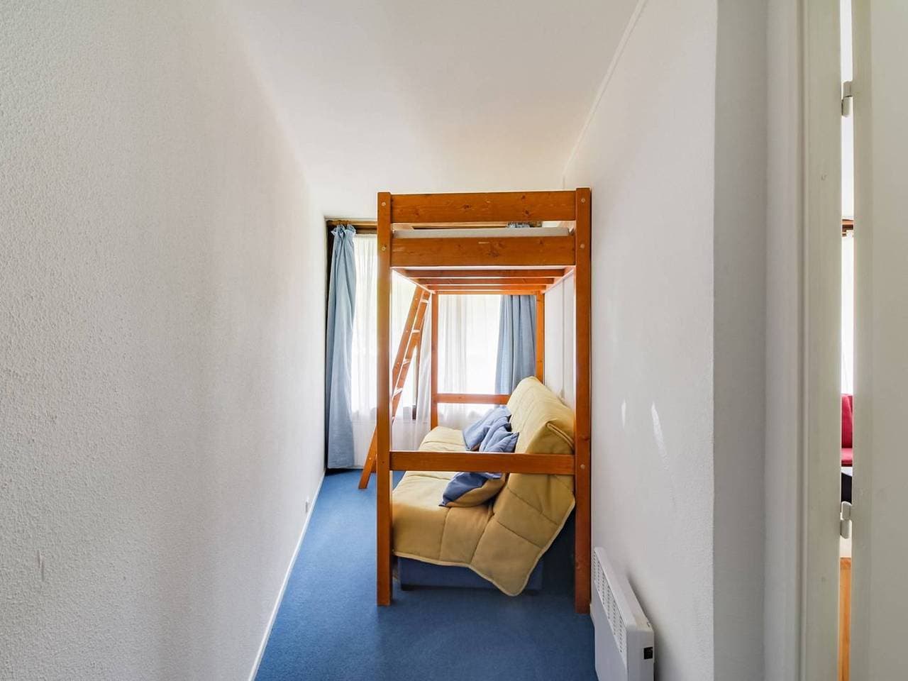 Foto 4 von 15: Gemütliche Wohnung 5 Pers - 1 Schlafzimmer - Balkon - Parkplatz - Nähe Pisten