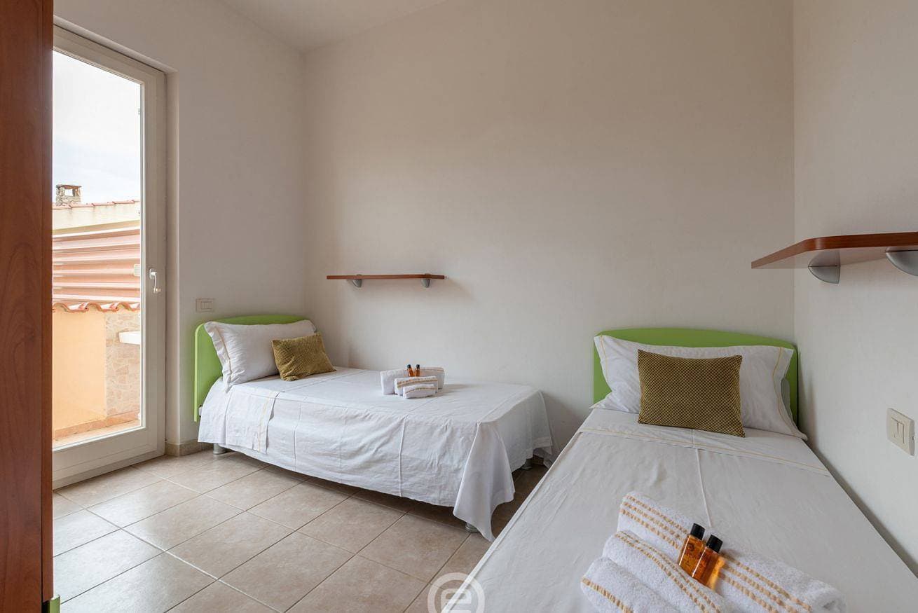 Foto 9 von 34: Ferienhaus für 6 Personen mit Garten