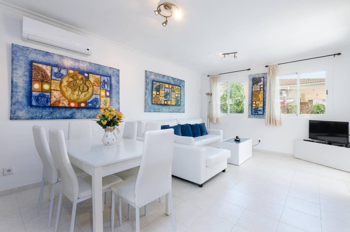Foto 10 von 52: Es Repos - Ferienhaus mit privaten Pool 500 m vom Strand entfernt. WiFi gratis