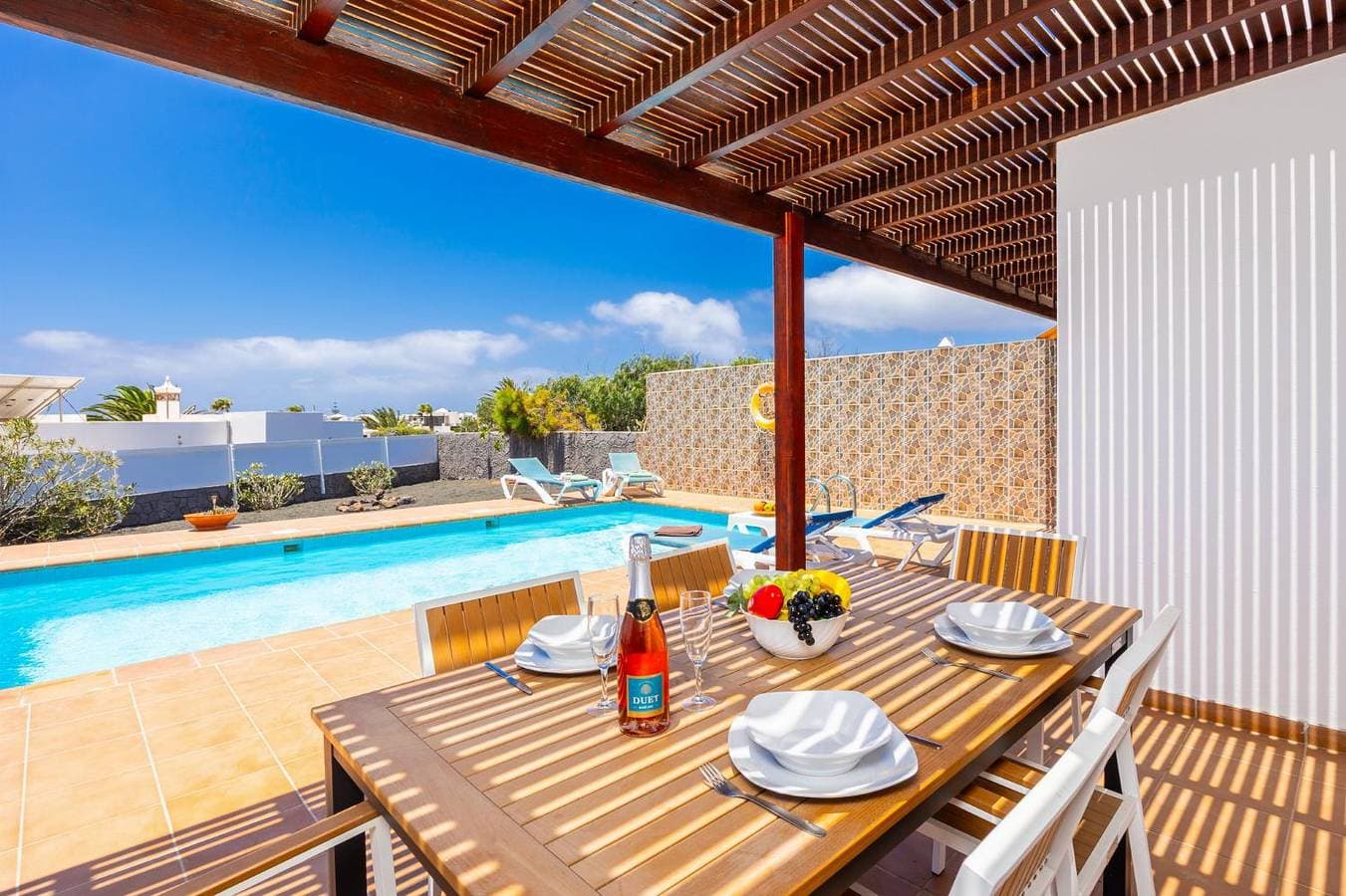 Foto 5 von 21: Villa für 4 Personen mit Terrasse