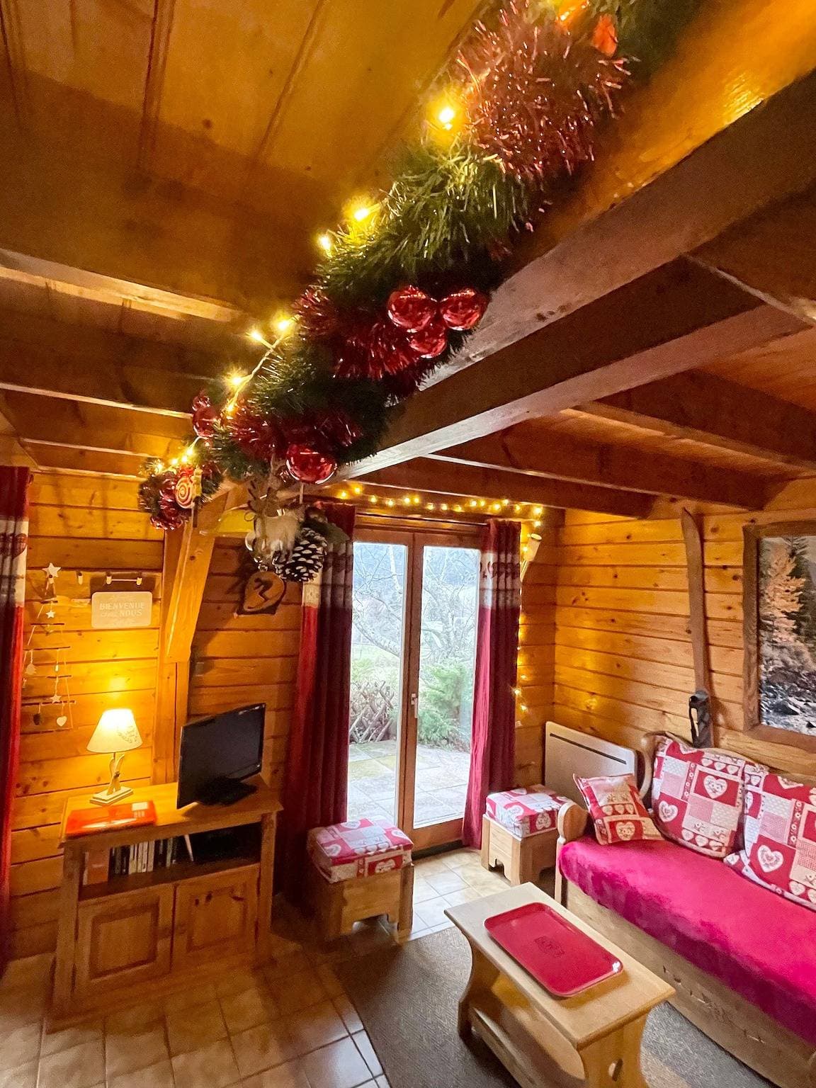 Foto 5 von 32: Cottage für 6 Personen mit Balkon