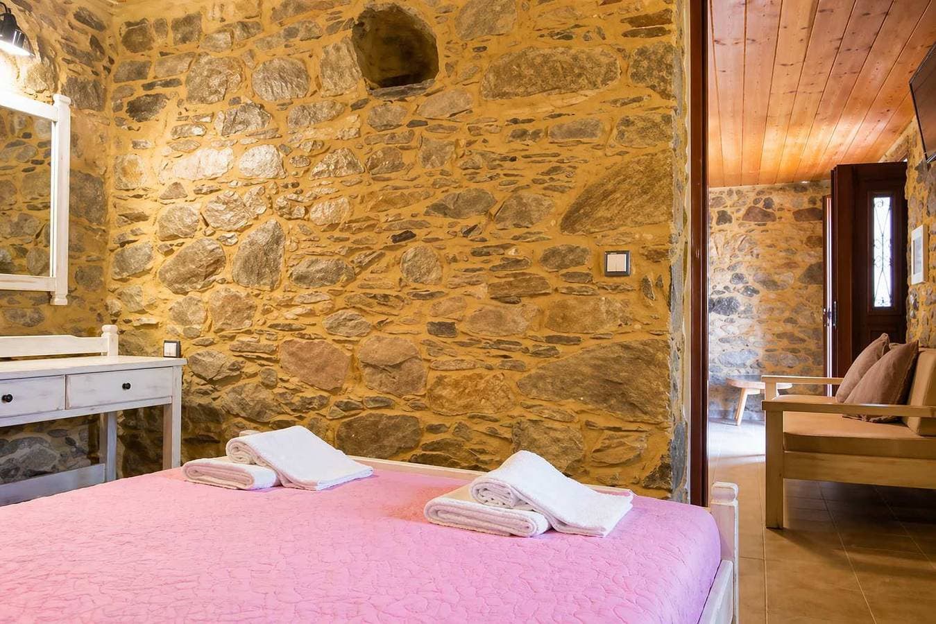 Foto 9 von 20: Ferienhaus für 3 Personen mit Whirlpool