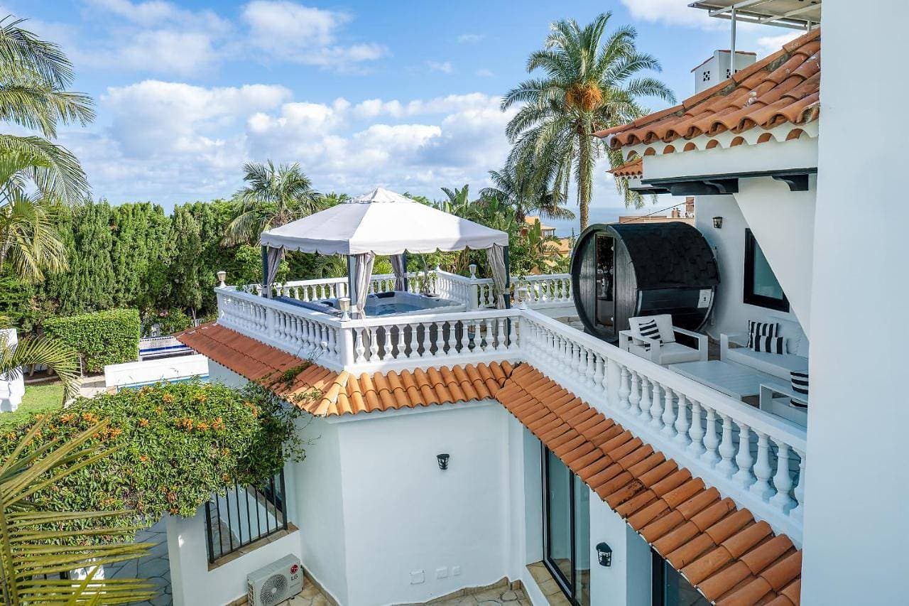 Foto 5 von 5: Villa with Private Pool