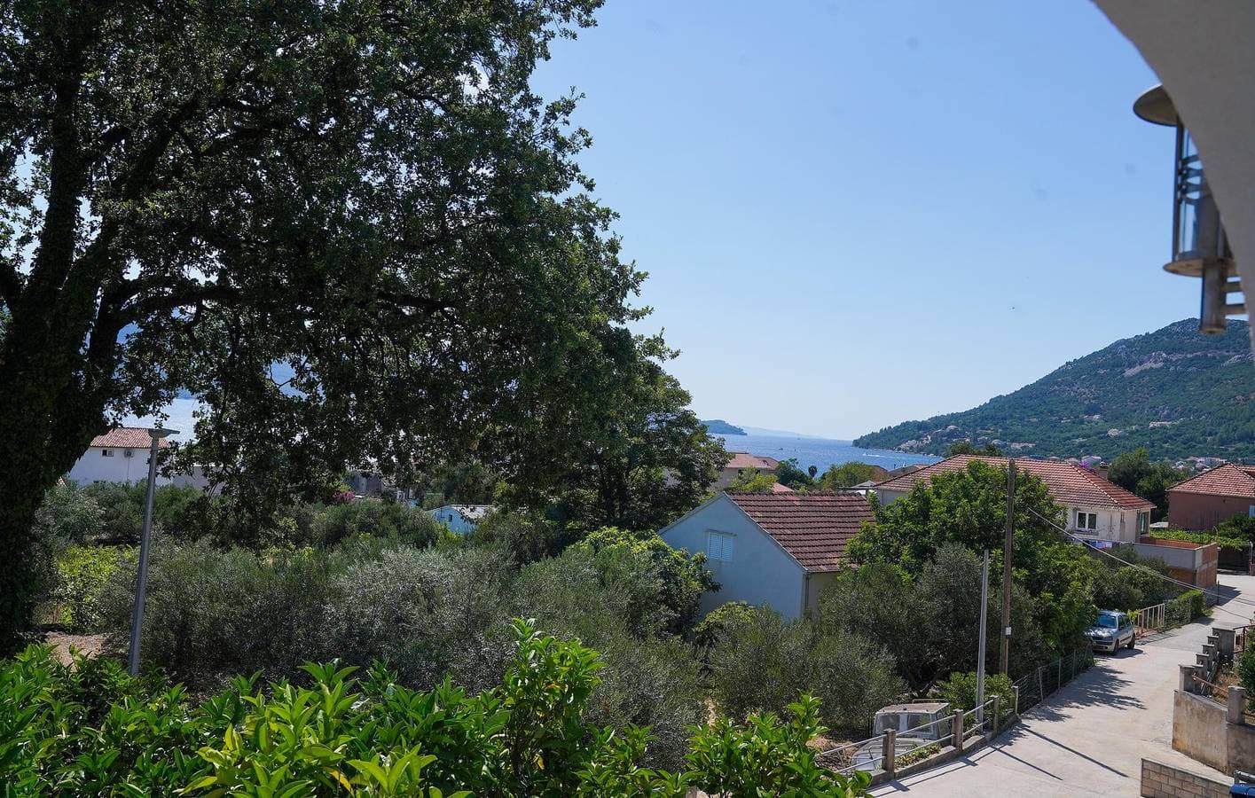 Foto 6 von 17: Gemütliche Ferienwohnung mit Terrasse, WLAN und Parkplatz in der Nähe des Strandes Tri Žala