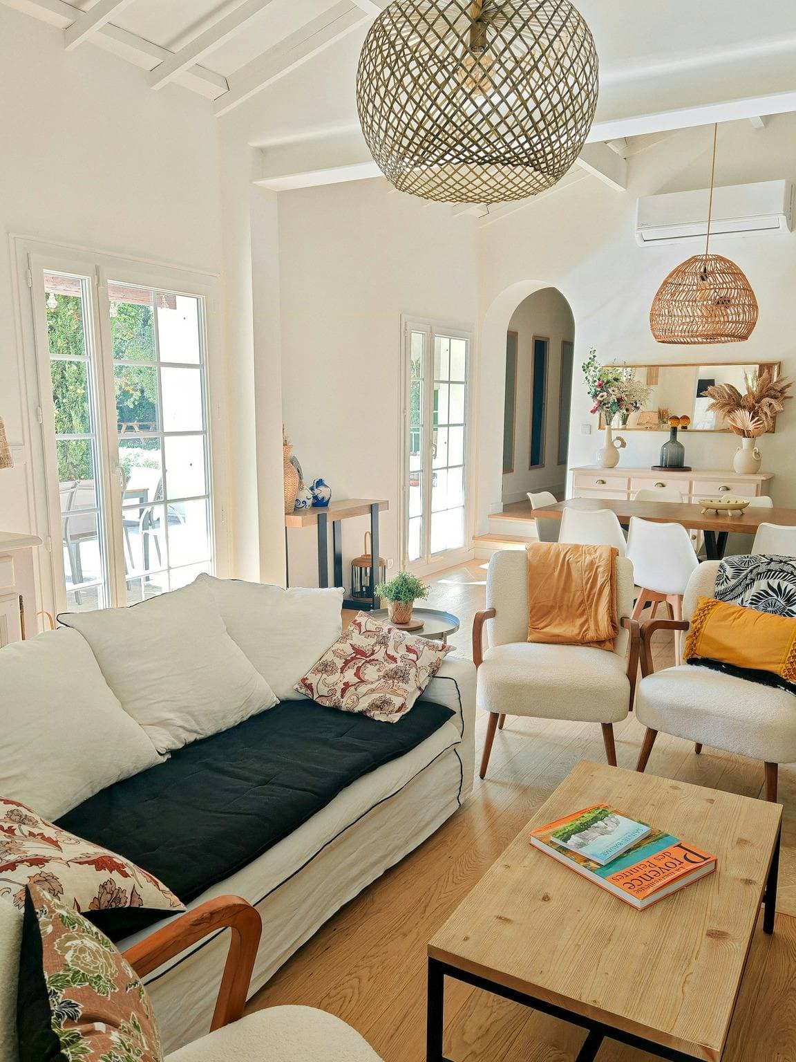 Foto 9 von 25: Villa auf einem Hektar schattigem Grundstück in der Provence Verte