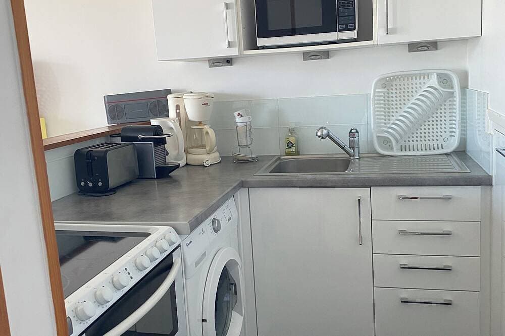Foto 13 von 30: Charmante T3 Füße im Wasser, Duplex, kostenloses WLAN, Le Lavandou Garage
