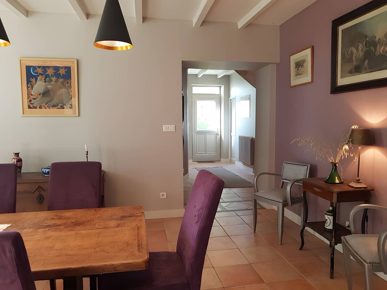 Foto 7 von 17: Gästezimmer De La Vaine mit privater Terrasse, Garten und WLAN