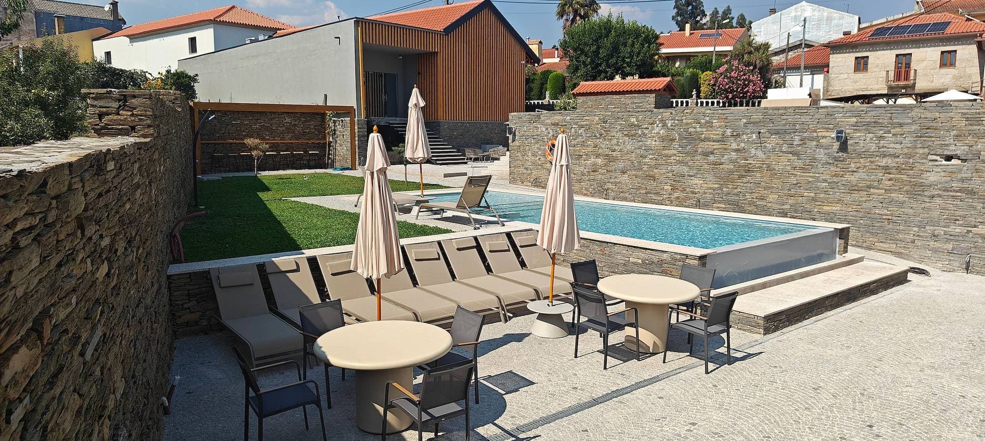 Foto 2 von 19: Lr Wines & Experiences – Vintage 96: Stilvolles Apartment im ehemaligen Weingut
