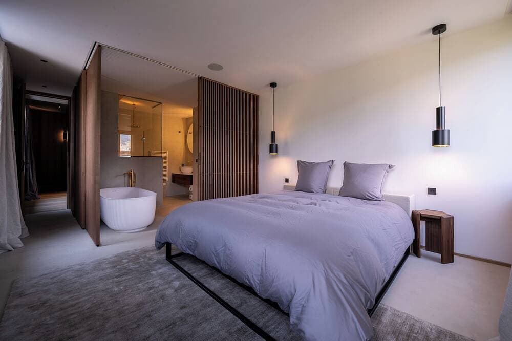 Foto 4 von 23: Modern ski chalet in Courchevel  Chalet Celeste