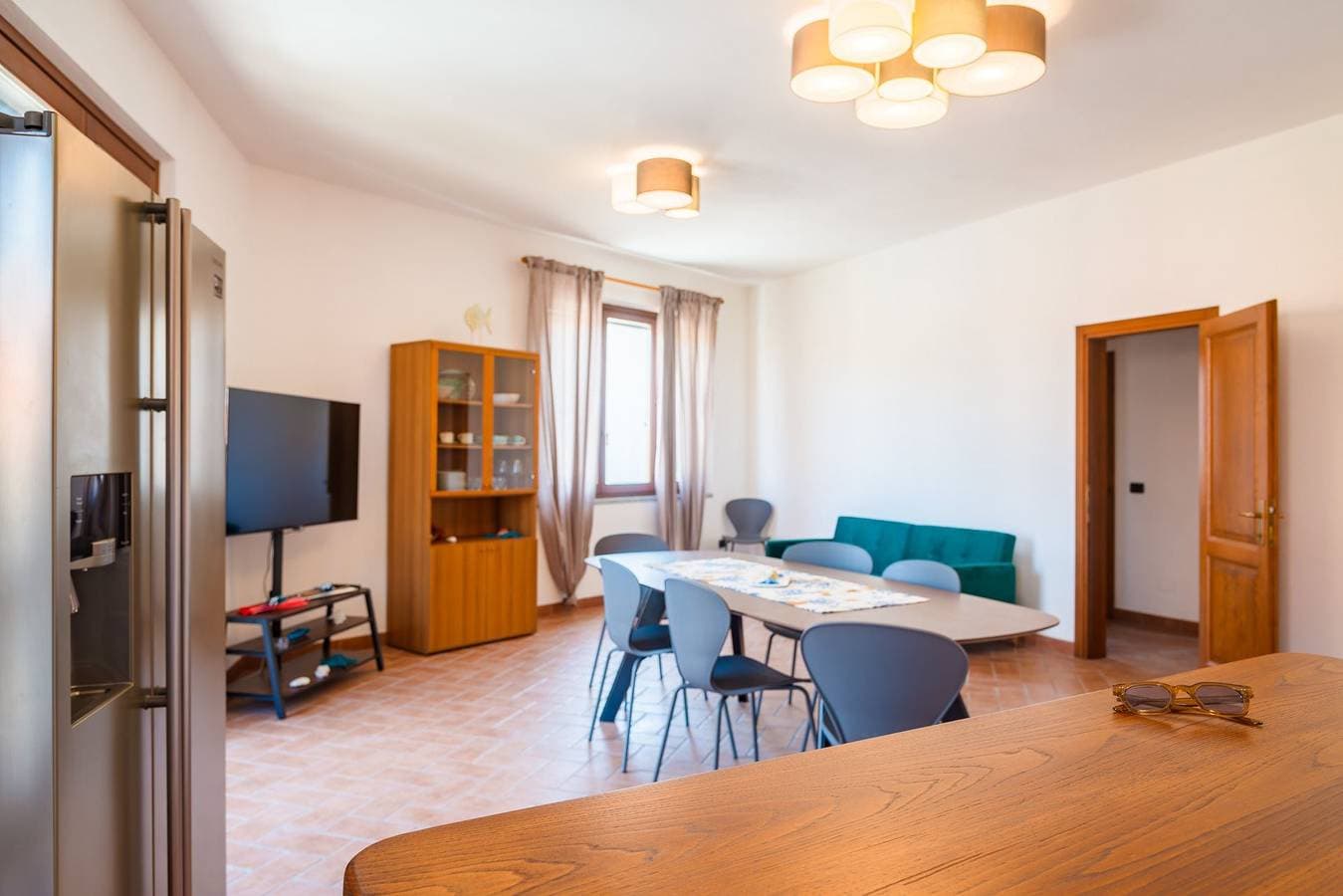 Foto 10 von 20: Ferienwohnung für 6 Personen mit Balkon
