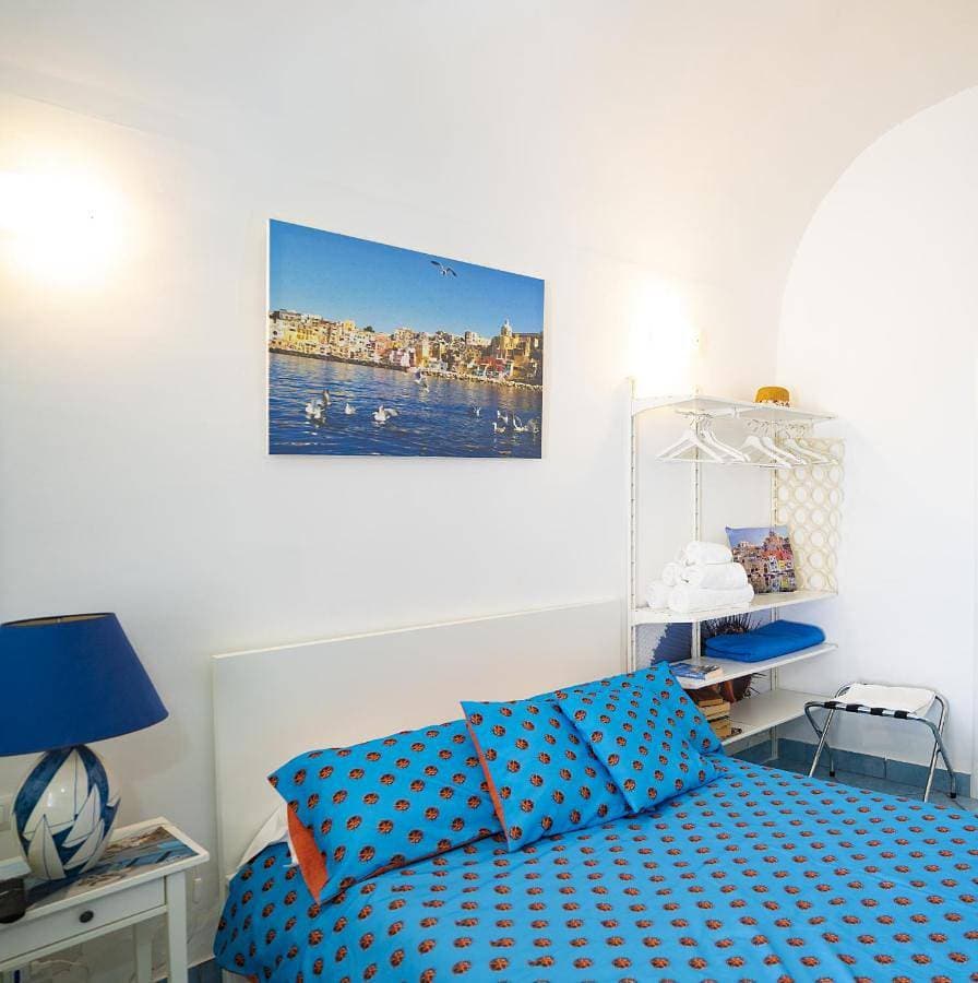 Foto 4 von 19: One-Bedroom Apartment
