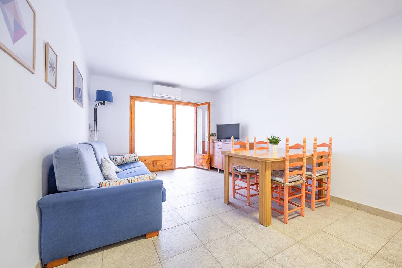 Foto 12 von 38: Ferienwohnung für 2 Personen mit Terrasse