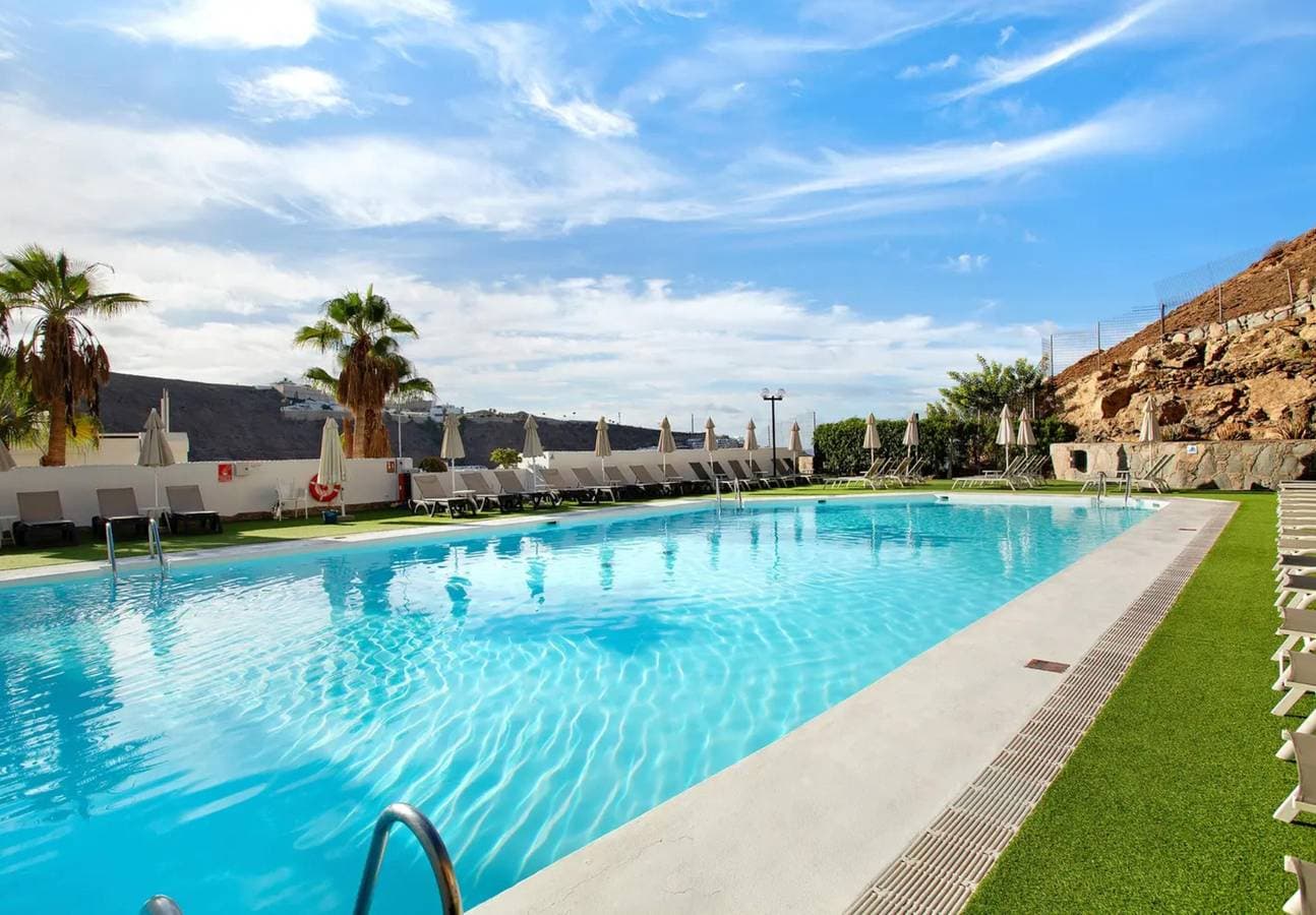 Foto 2 von 25: Ferienwohnung 'Casita Blanca' mit Meerblick, Gemeinschaftspool und WLAN