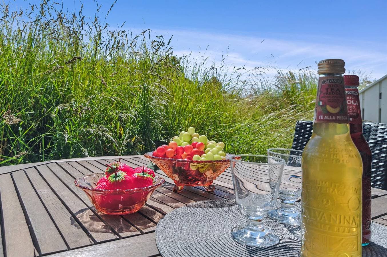 Foto 6 von 24: Pet friendly apartment in Aakirkeby with outdoor swimming pool
