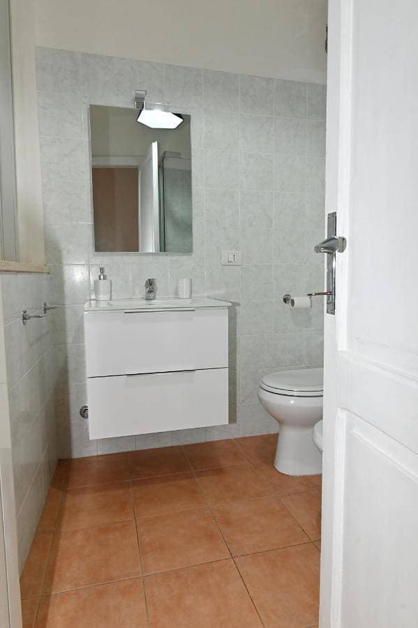 Foto 5 von 5: Three-Bedroom House