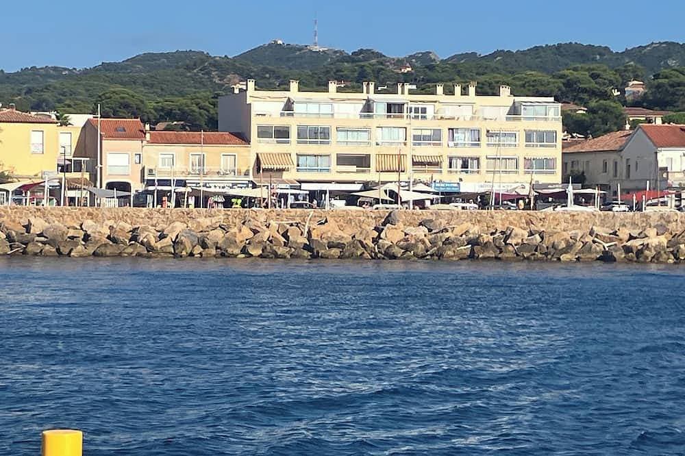 Foto 13 von 26: At Germaine: Air-Conditioned Apartment with Ocean View