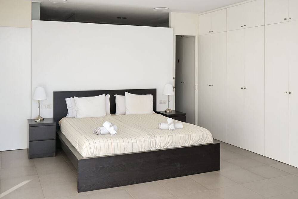 Foto 2 von 30: Private Villa with Pool - Close to the Beach