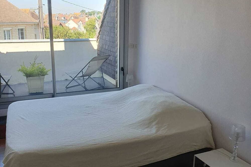 Foto 4 von 27: Large Beachfront Duplex For 6 People, 3 Bedrooms, 2 Bathrooms, Parking