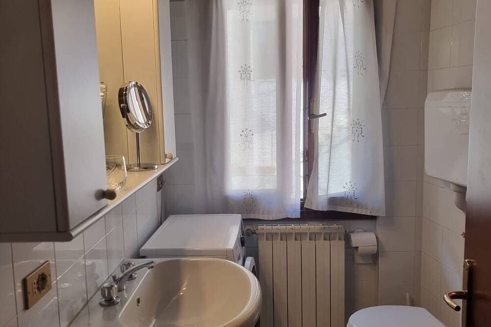 Foto 7 von 17: Exklusive, ruhige Ferienwohnung mit tollem Blick auf den Gardasee