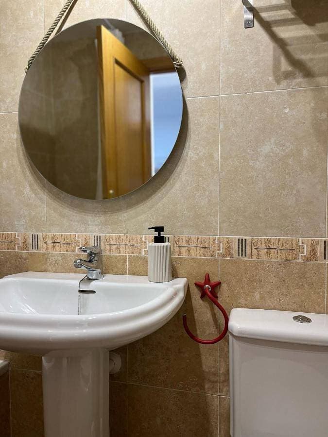 Foto 4 von 35: Two-Bedroom Apartment
