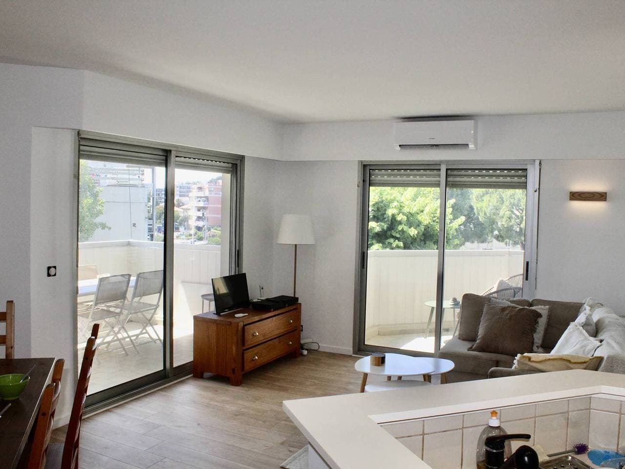 Foto 9 von 22: Cagnes-sur-Mer: Geräumige 3-Zi. Whg mit Pool, Klimaanlage & Terrassen
