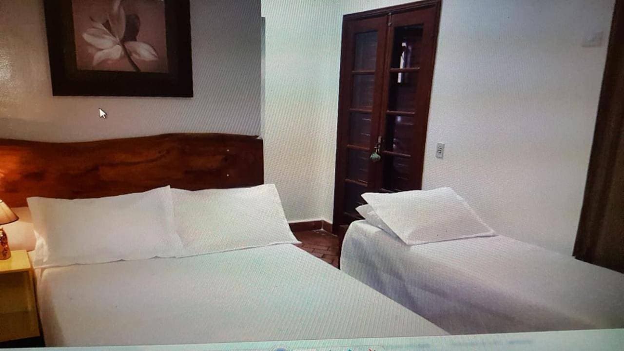 Foto 10 von 12: Basic Triple Room