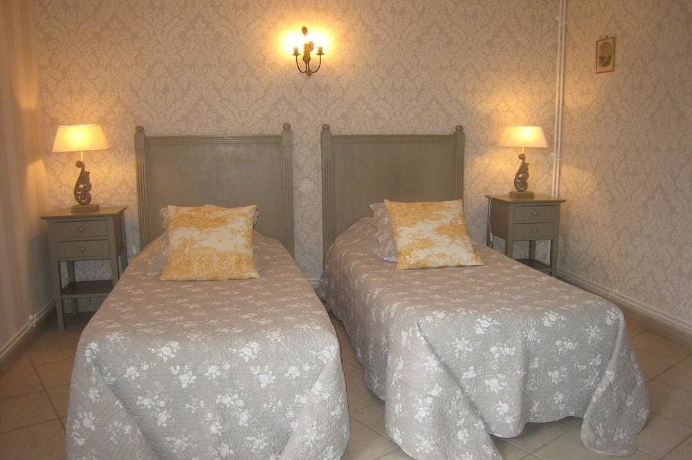 Foto 3 von 20: Gästezimmer „Les Charmilles – Beige Zimmer“
