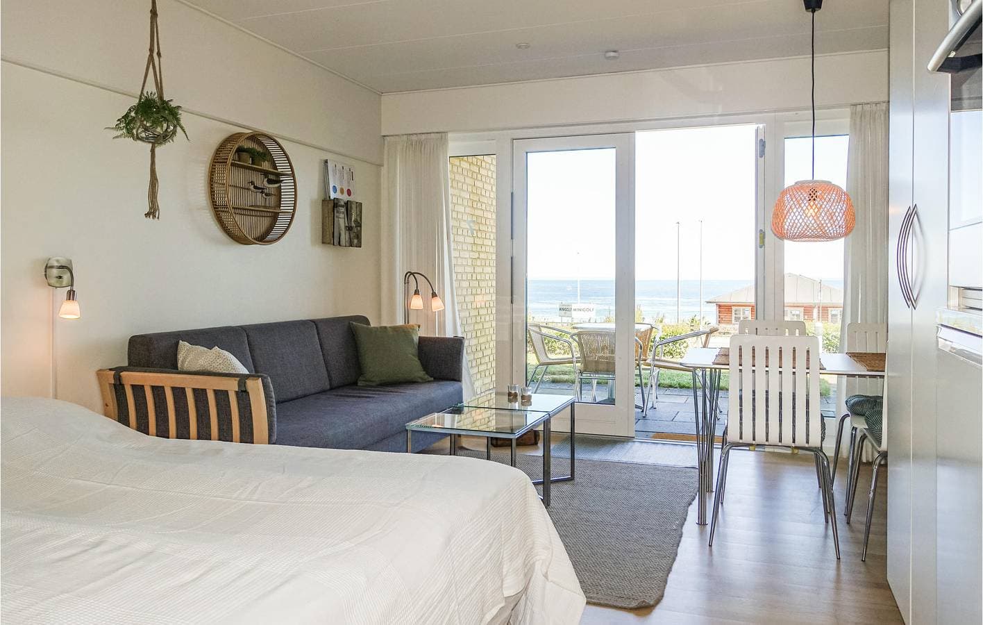 Foto 11 von 18: Ferienwohnung für 4 Personen mit Terrasse