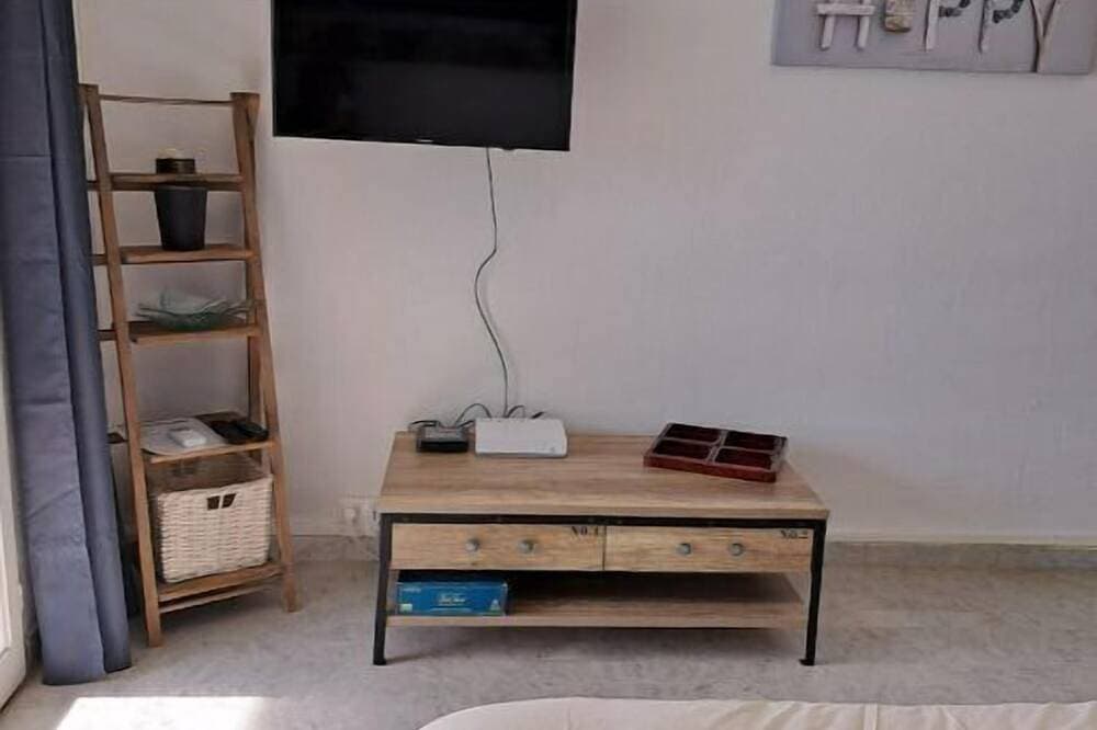Foto 2 von 14: Agréable Studio Avec Cave et Parking Privatifs