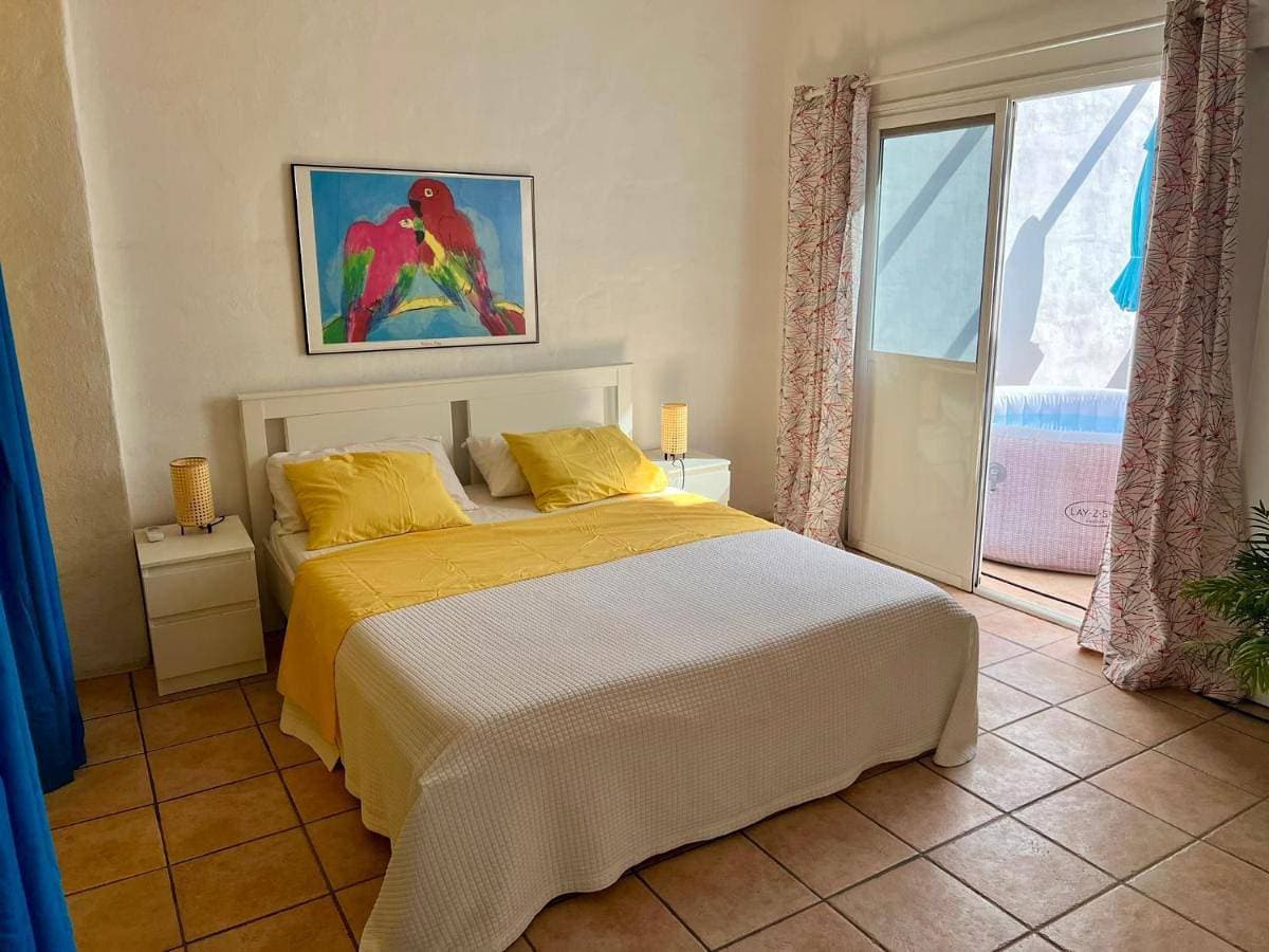 Foto 4 von 30: One-Bedroom Apartment