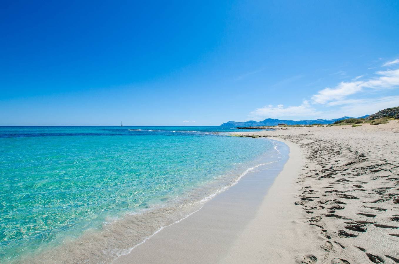 Foto 4 von 25: YourHouse Monges apartamento vistas al mar