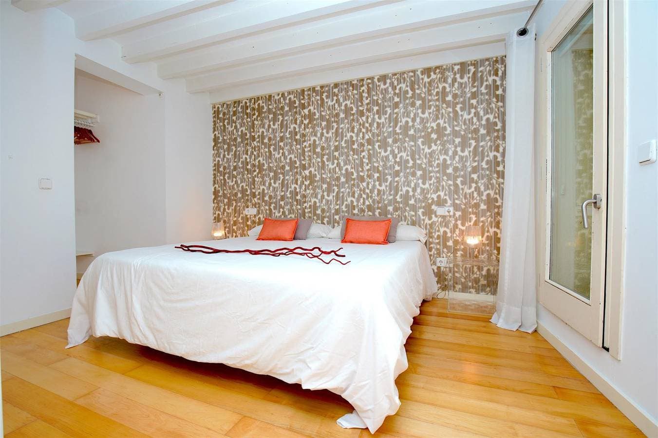 Foto 12 von 43: Ferienwohnung für 2 Personen mit Balkon/Terrasse
