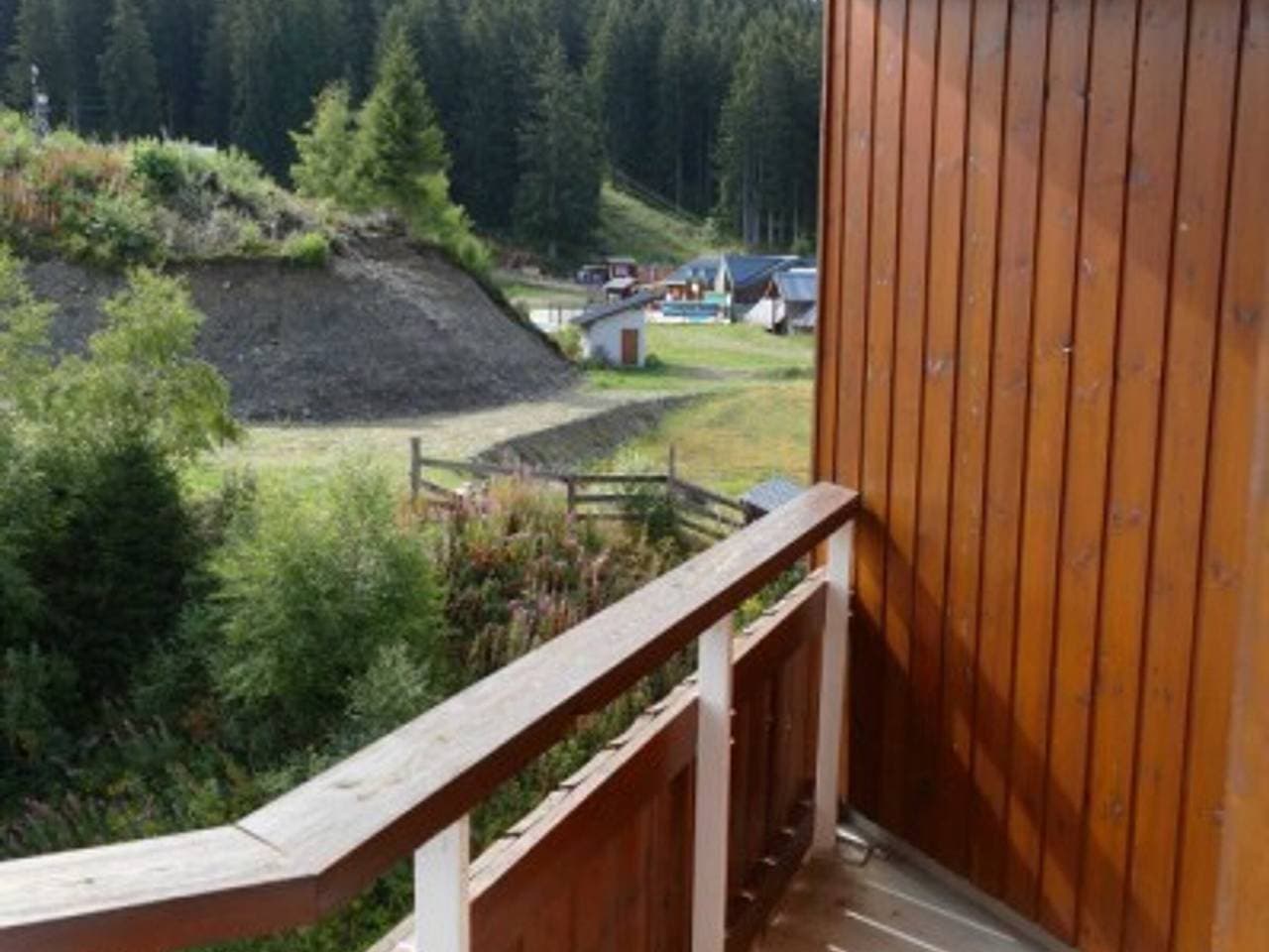 Foto 6 von 10: 2-Zimmer-Wohnung an der Piste mit Balkon
