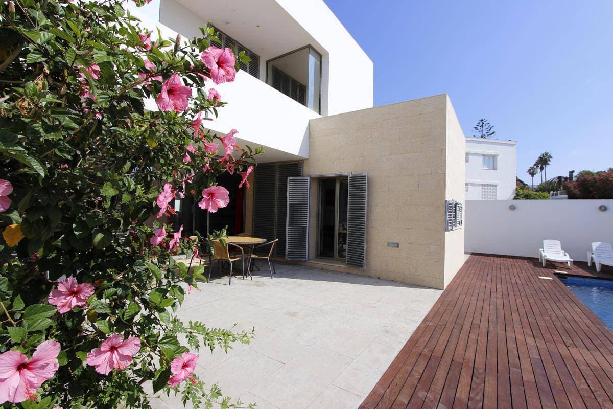 Casa Hibisco - Moderne Doppelhaushälfte mit Klimaanlage und privatem Pool sehr nah am Strand 1