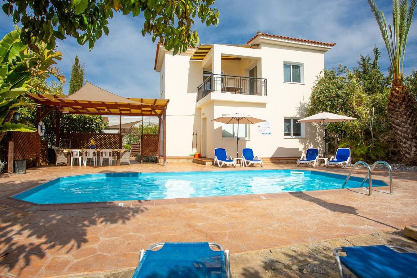 Foto 3 von 39: Villa für 8 Personen mit Meerblick