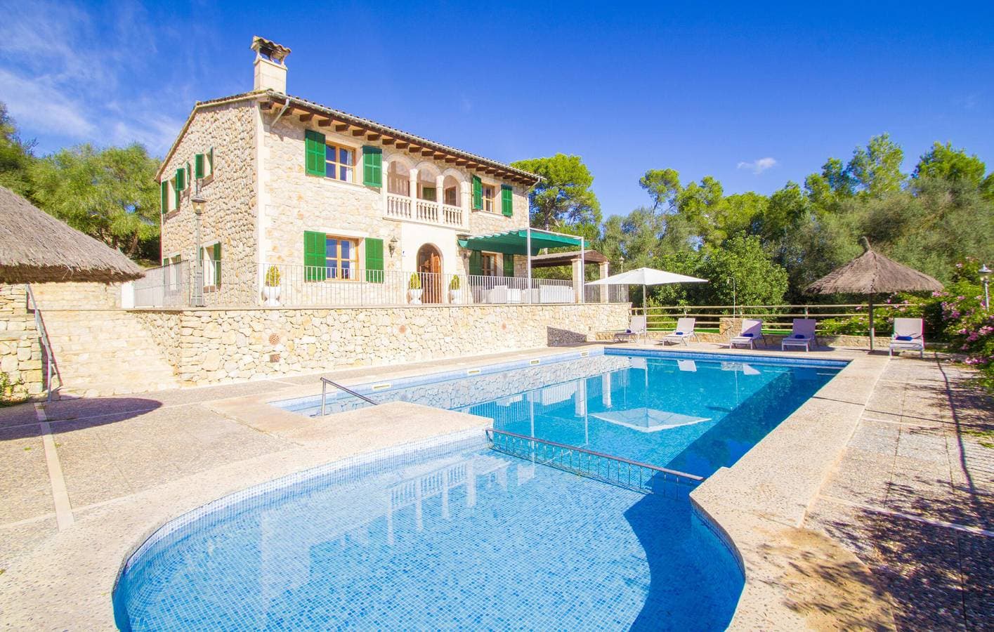 Foto 5 von 37: Modernes Apartment mit Pool und Terrasse, 500m zum Restaurant