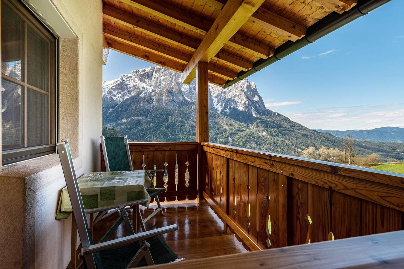 Foto 4 von 35: Ferienwohnung 'Ronsolhof Santner' mit Bergblick, Gemeinschaftsgarten und WLAN
