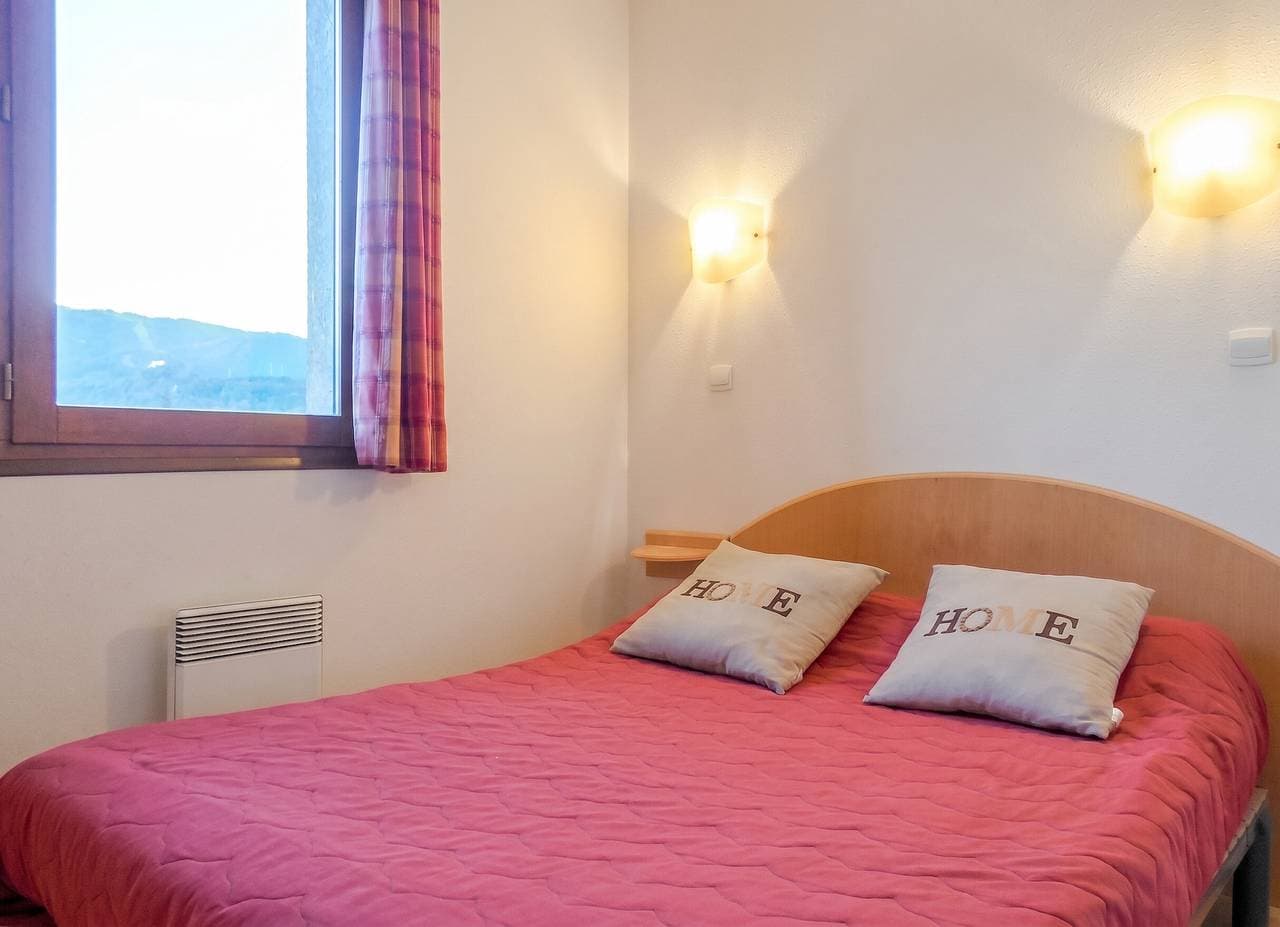 Foto 5 von 35: Gemütliche Wohnung in Ignaux, 31 m² mit Pool