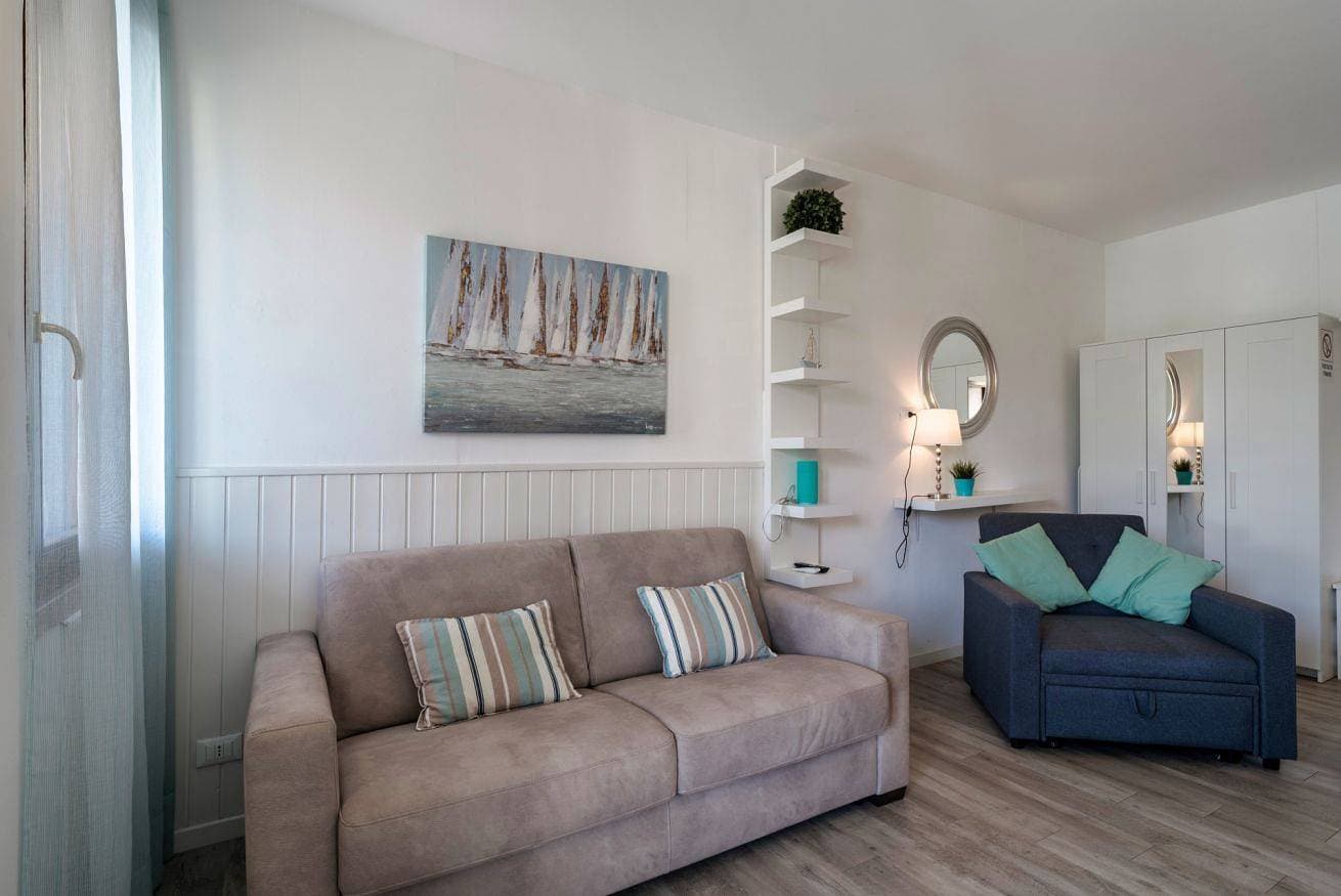 Foto 8 von 34: Ferienwohnung für 2 Personen mit Balkon/Terrasse