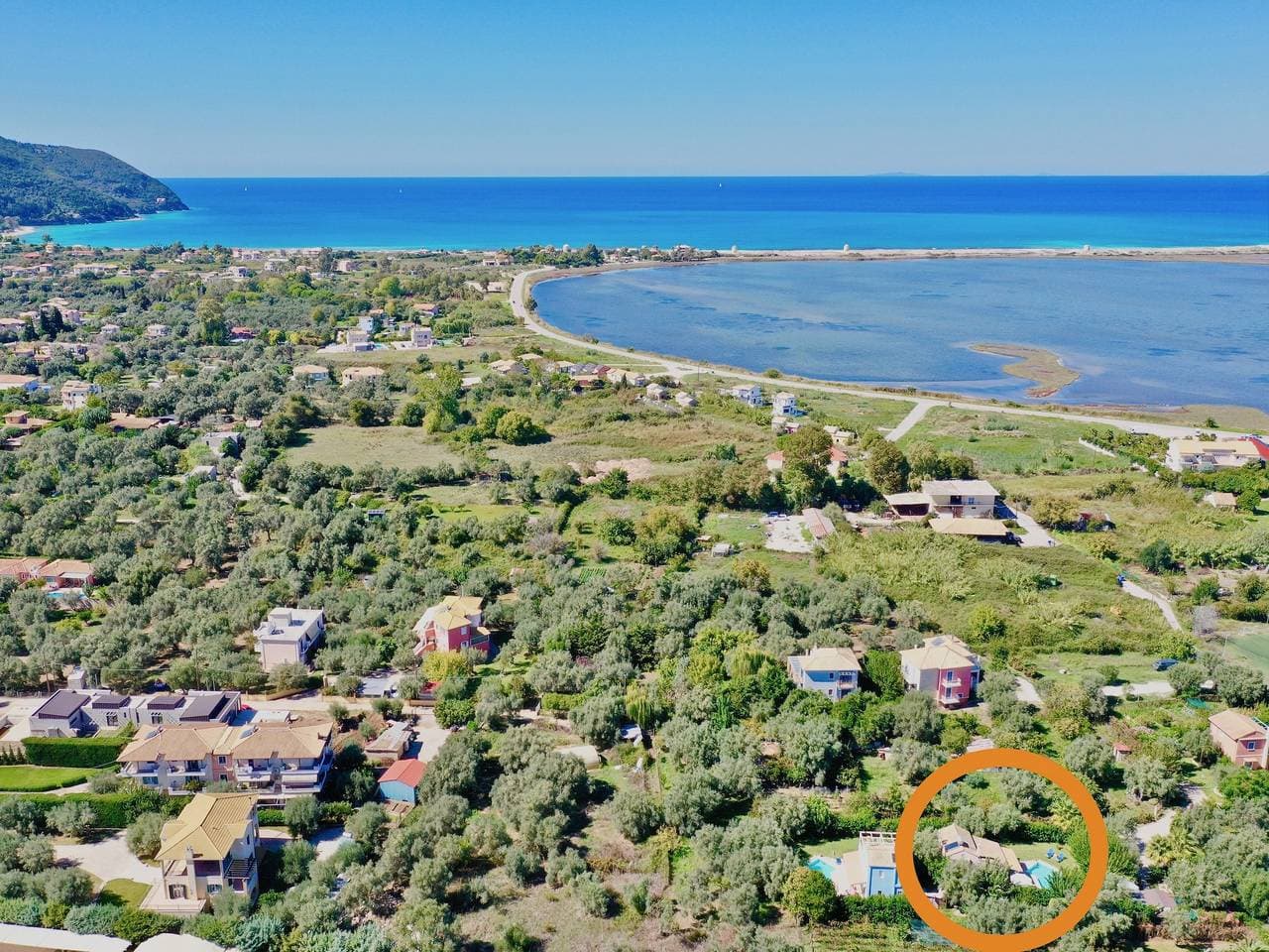 Foto 4 von 36: Beach Villa Fotini with private pool