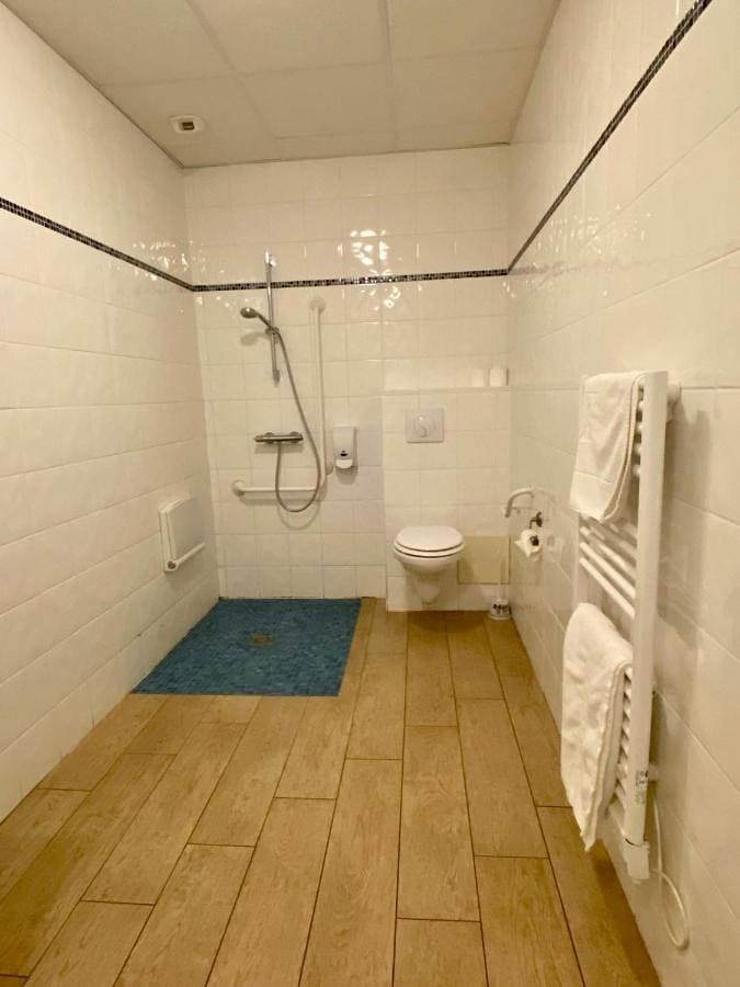 Foto 4 von 9: Standard Double Room