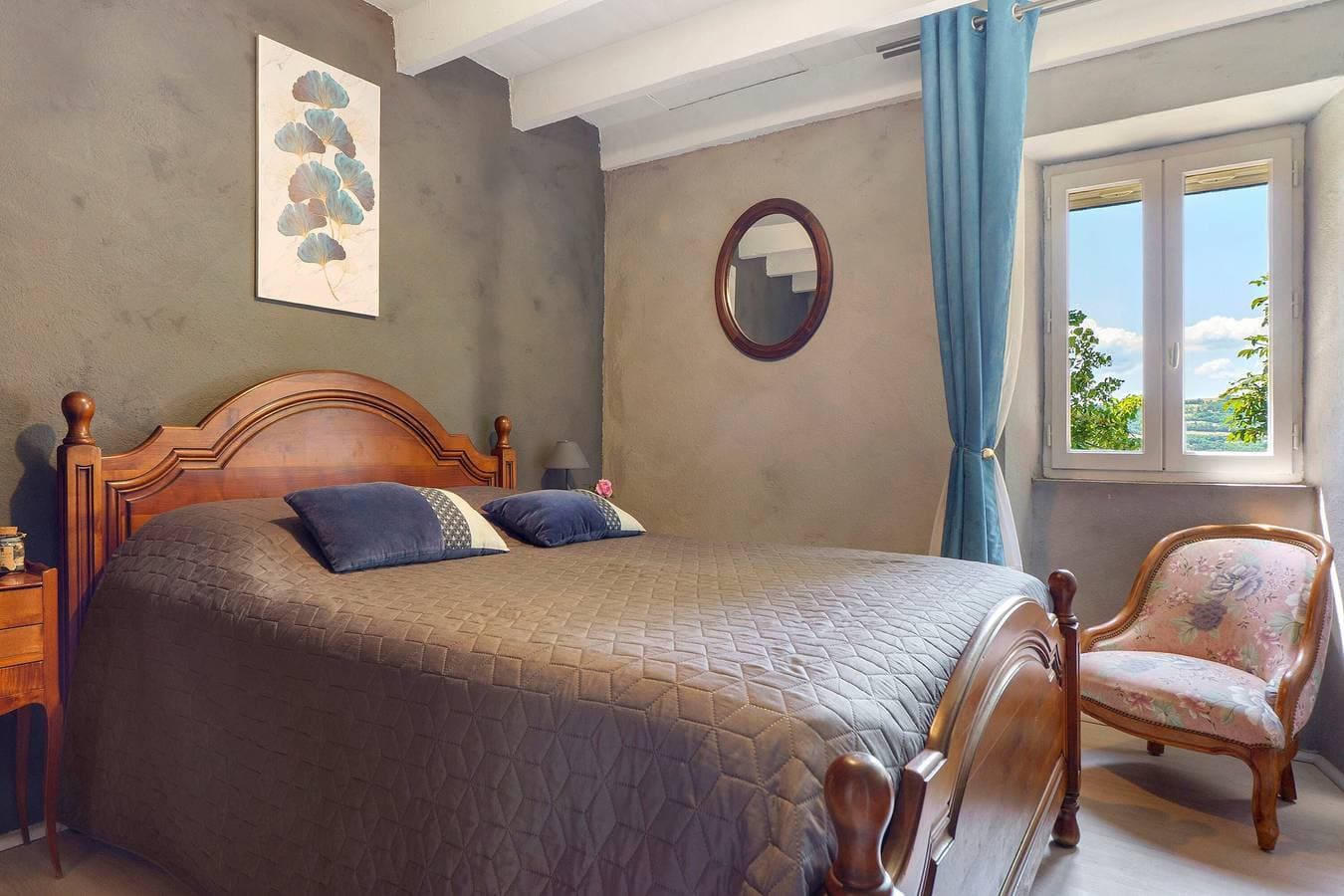 Foto 2 von 32: Bed & Breakfast 'Chambre Chataignier mit Pool', Bergblick, Gemeinschaftspool, WLAN