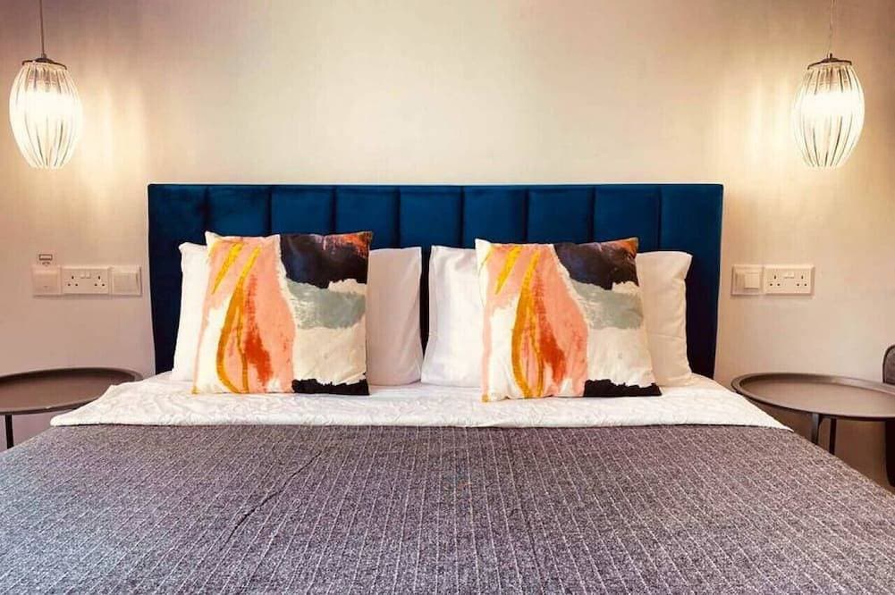 Foto 4 von 10: Phaedrus Living: Seaside Luxury Flat Athina 118