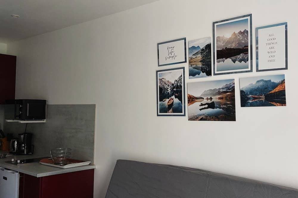 Foto 4 von 6: Le Serre - Studio with large private garden.