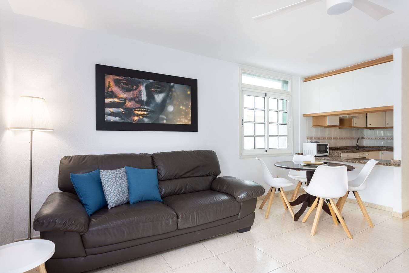 Foto 3 von 39: Ferienhaus für 4 Personen mit Balkon