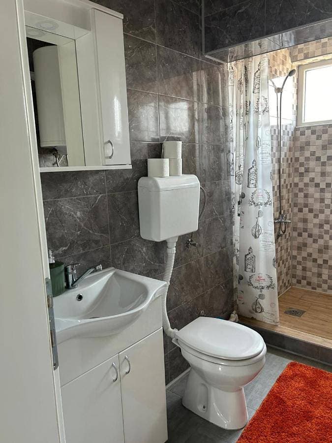 Foto 5 von 5: Studio with Balcony