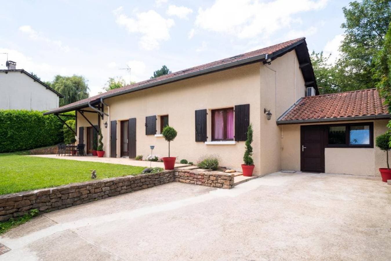 Foto 12 von 23: Gästezimmer „Lyon Mon Amour – St-Bonaventure“ mit WLAN und Klimaanlage