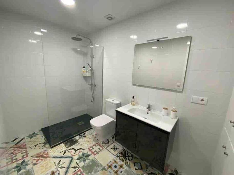Foto 5 von 11: One-Bedroom Apartment