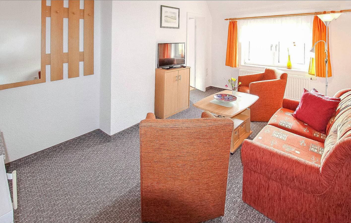 Foto 4 von 13: Gemütliche Wohnung mit Parkplatz, Internet - 200m zur Küste