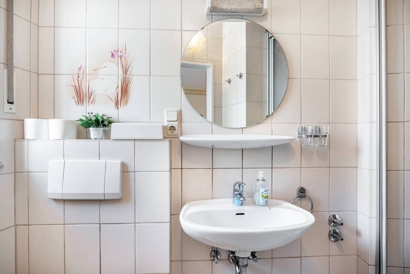 Foto 5 von 26: Zimmer 'Gastzimmer 2' mit Bergblick, gemeinsamer Terrasse und WLAN